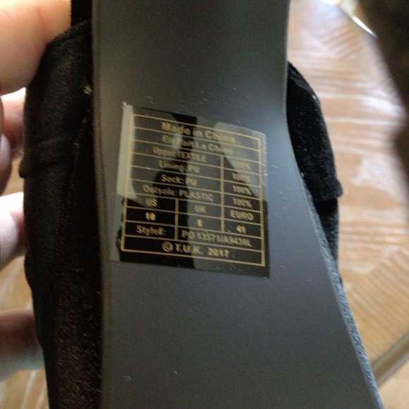 TUK Footwear Womens Black Velvet Bow Spice Platform Heel Size 10 - Picture 6 of 7